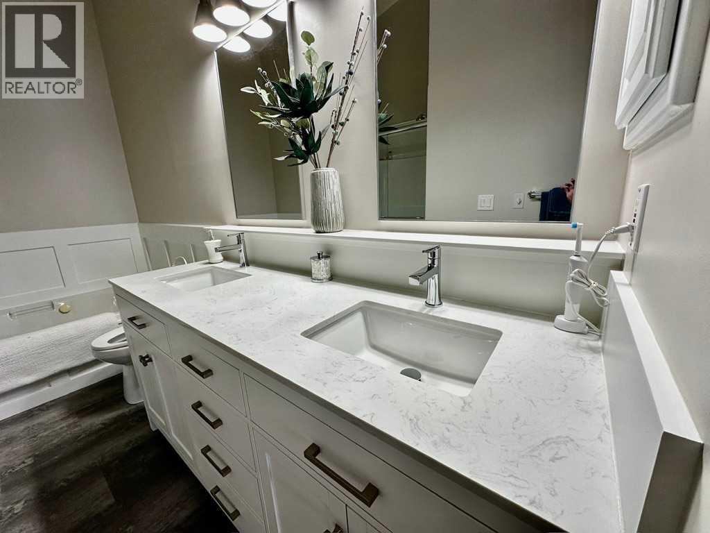 211 Canyon Boulevard W, Lethbridge, Alberta  T1K 6V1 - Photo 13 - A2279135