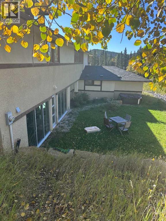 31 Williams Place, Bragg Creek, Alberta  T0L 0K0 - Photo 24 - A2259626