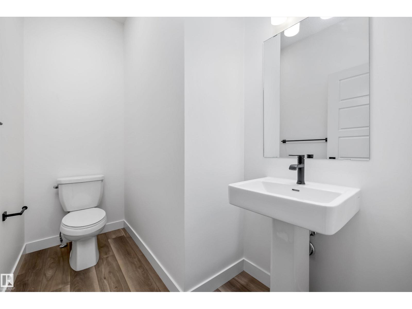 917 19 Av Nw, Edmonton, Alberta  T6T 2X4 - Photo 5 - E4470954