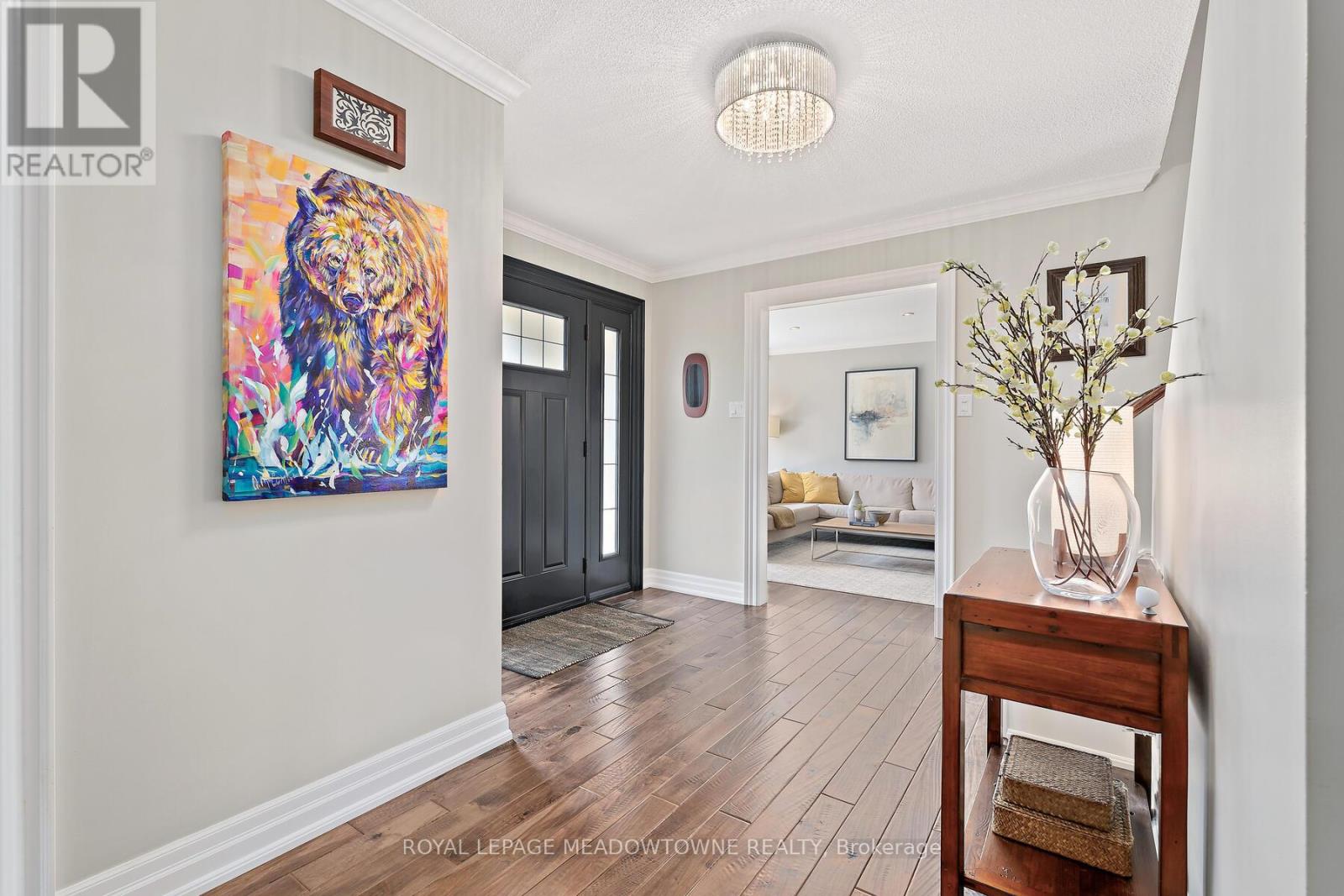 25 Hillside Drive, Halton Hills, Ontario  L7G 4W2 - Photo 5 - W12731696