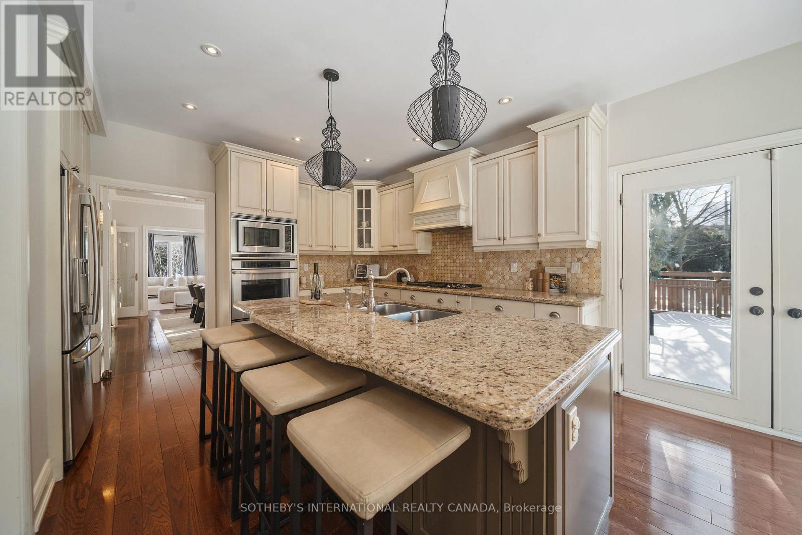 1939 Calgary Court, Mississauga, Ontario  L5H 4J1 - Photo 45 - W12731708