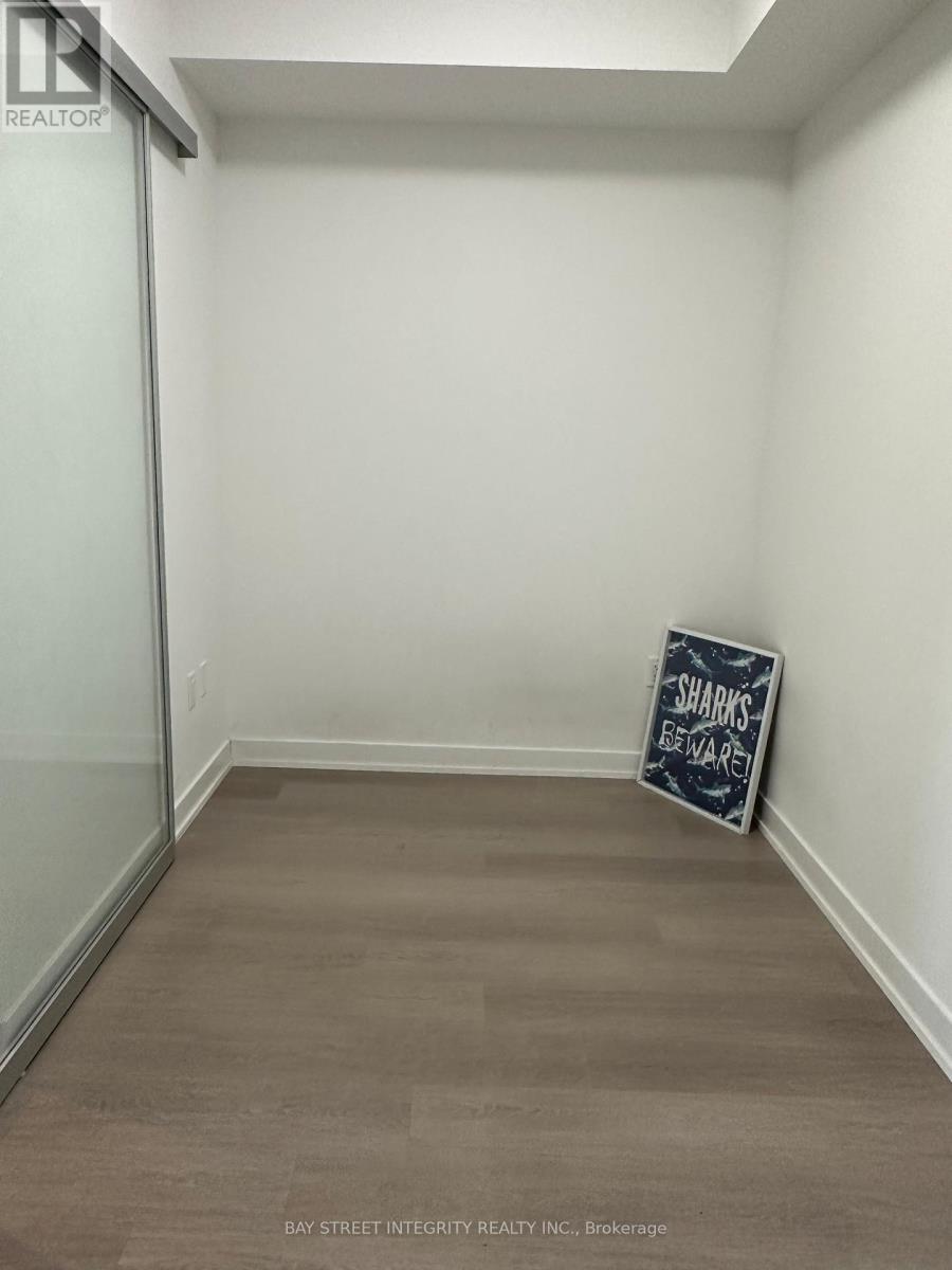 1508 - 3883 Quartz Road, Mississauga, Ontario  L5B 0M4 - Photo 9 - W12731714