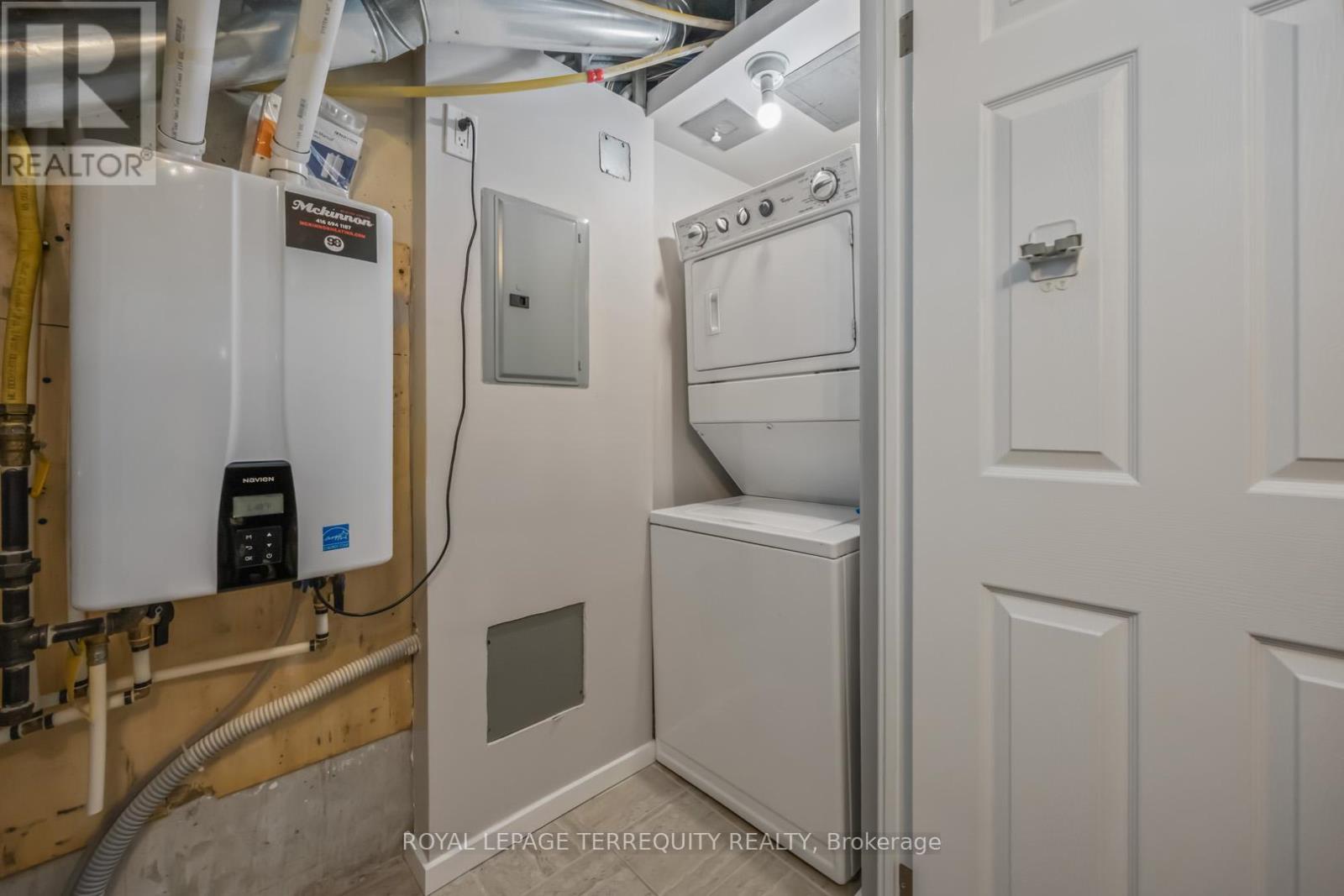 130 - 25 Turntable Crescent, Toronto, Ontario  M6H 4K8 - Photo 31 - W12731728