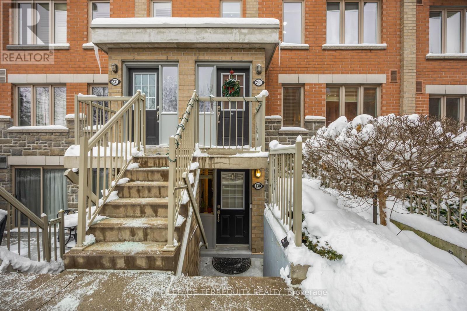 130 - 25 Turntable Crescent, Toronto, Ontario  M6H 4K8 - Photo 33 - W12731728