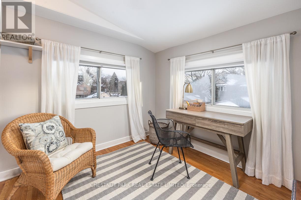 27 Radford Avenue, Toronto, Ontario  M6R 1Z5 - Photo 20 - W12731742