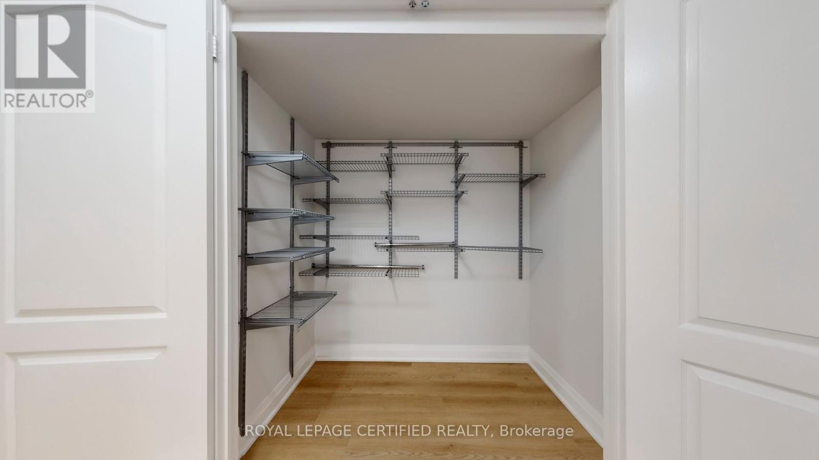 22 - 3985 Eglinton Avenue W, Mississauga, Ontario  L5M 0E5 - Photo 22 - W12731762