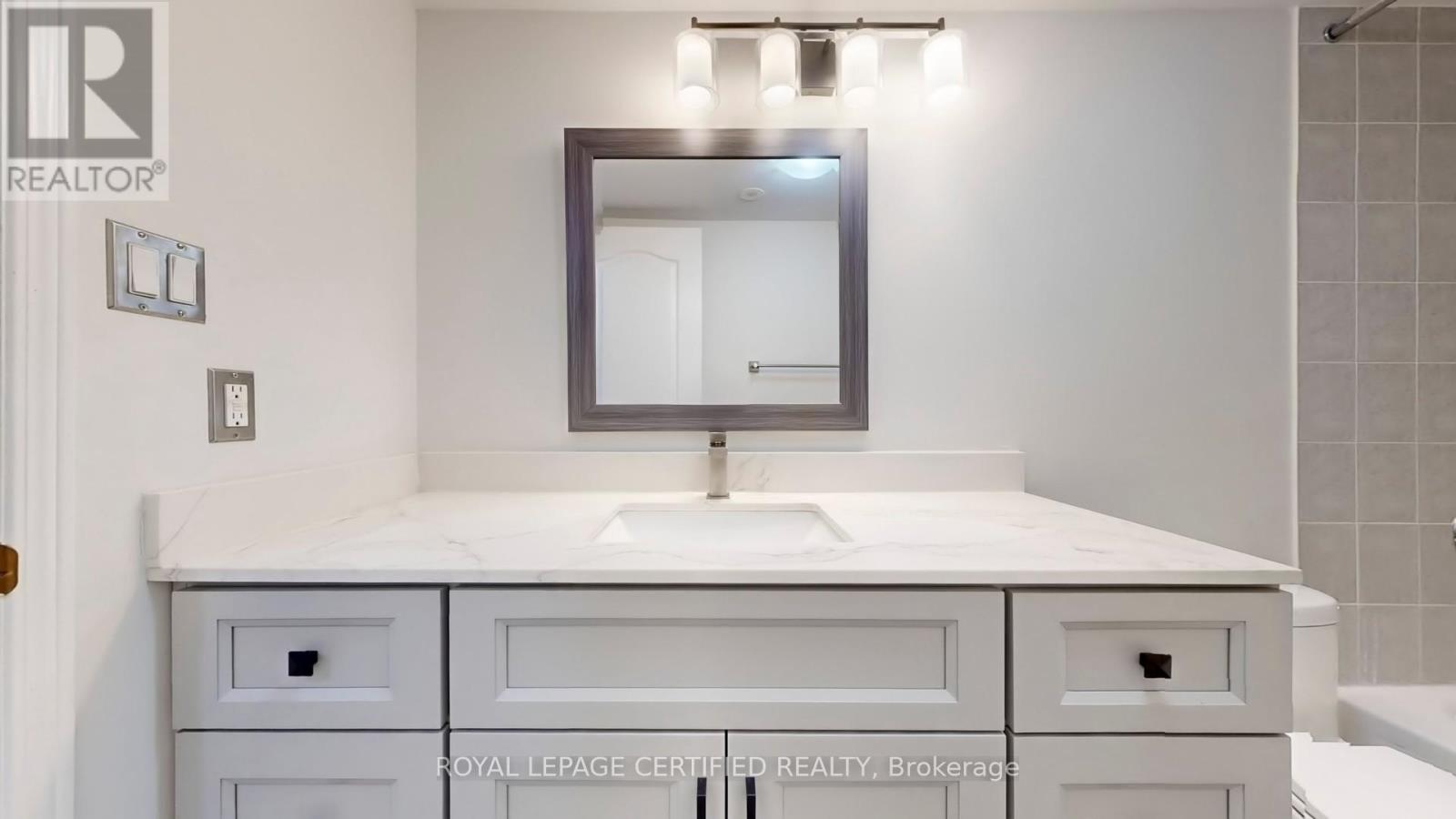 22 - 3985 Eglinton Avenue W, Mississauga, Ontario  L5M 0E5 - Photo 35 - W12731762