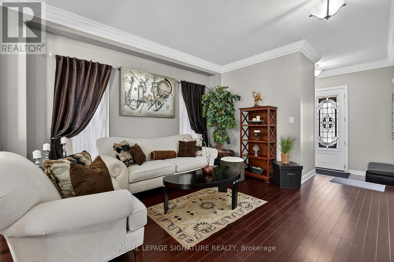 23 Openbay Gardens, Brampton, Ontario  L6R 0V2 - Photo 7 - W12731778