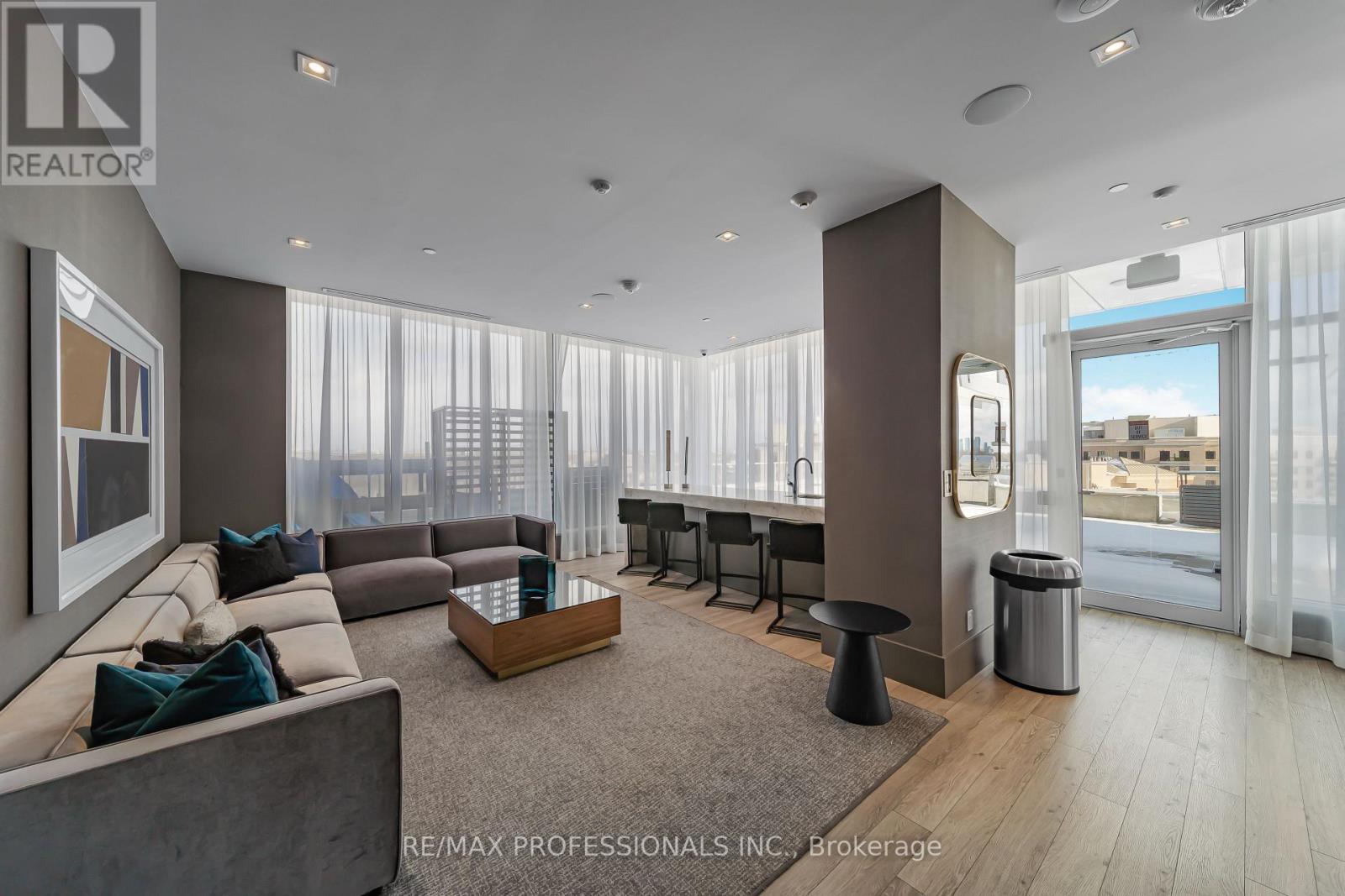 2005 - 20 Brin Drive, Toronto, Ontario  M8X 1Y6 - Photo 18 - W12731780