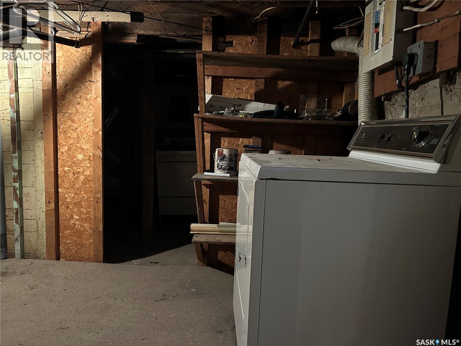 605 2nd Street, Estevan, Saskatchewan  S4A 0K8 - Photo 19 - SK027445