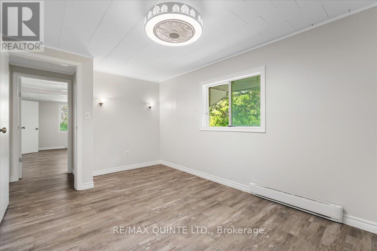 20 County Road 17, Prince Edward County, Ontario  K0K 2T0 - Photo 10 - X12223401