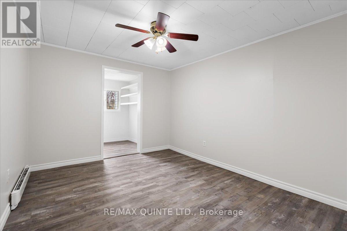 20 County Road 17, Prince Edward County, Ontario  K0K 2T0 - Photo 13 - X12223401