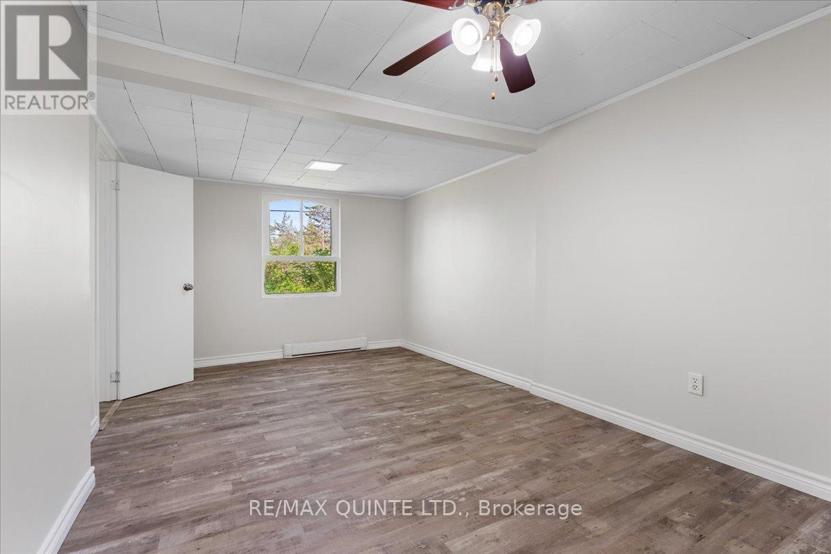 20 County Road 17, Prince Edward County, Ontario  K0K 2T0 - Photo 8 - X12223401