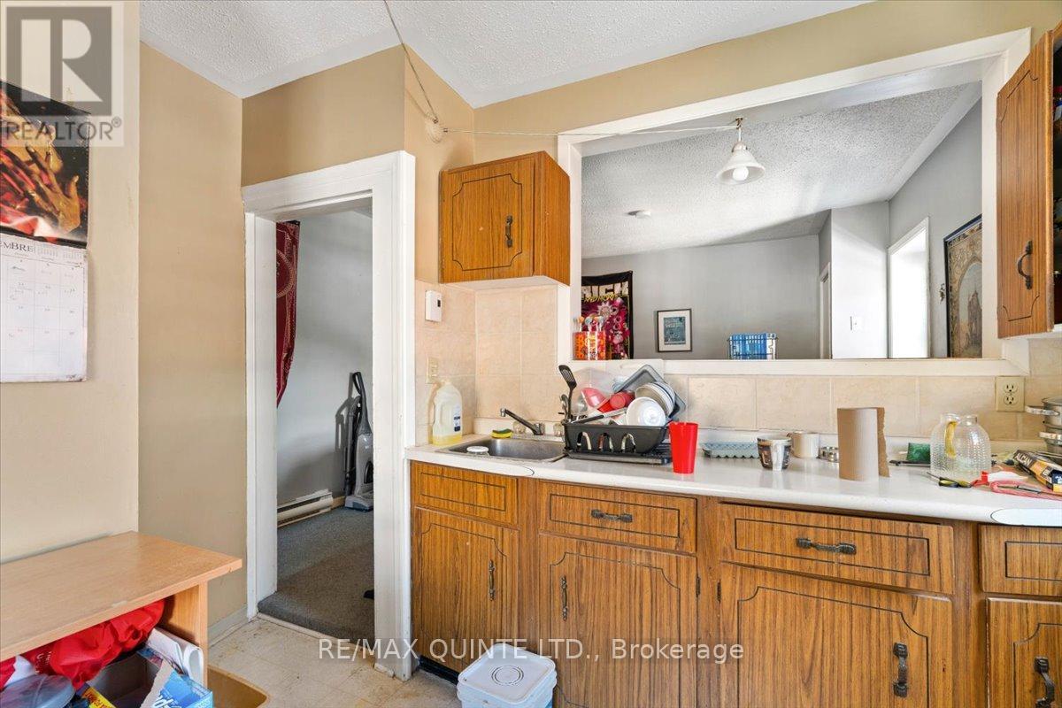 5-7 Chapel Street, Prince Edward County, Ontario  K0K 2T0 - Photo 8 - X12384783