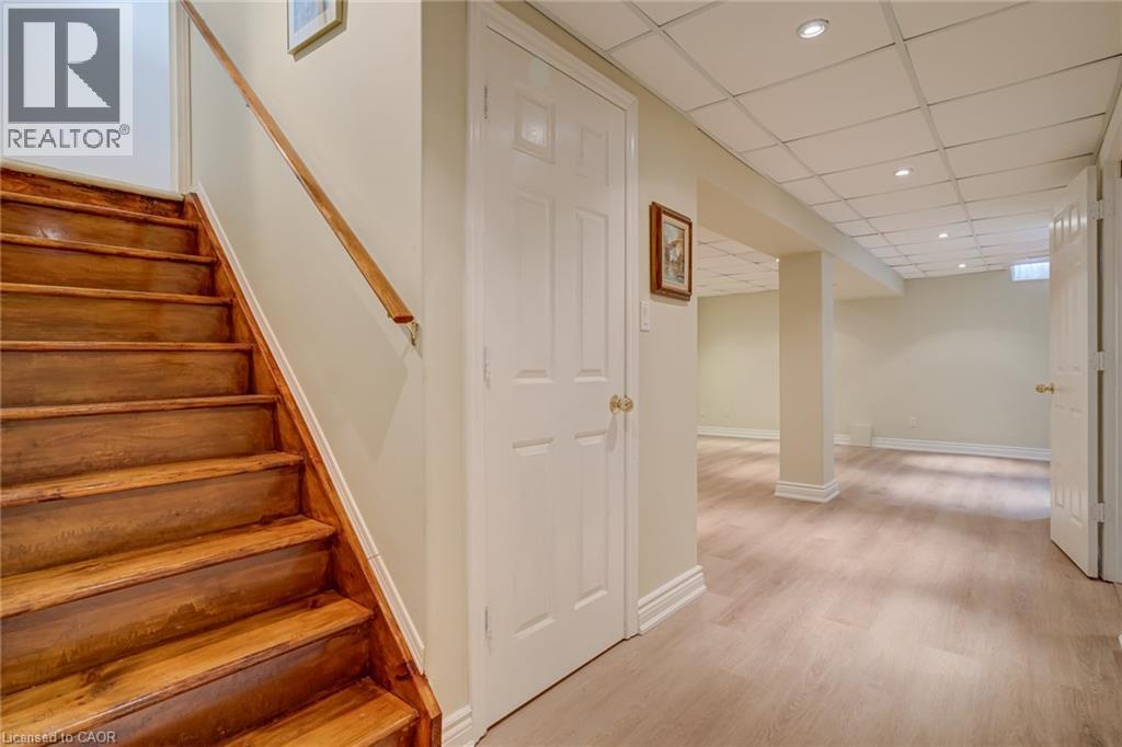 15 Claudette Gate, Hamilton, Ontario  L9B 2S3 - Photo 40 - 40801034