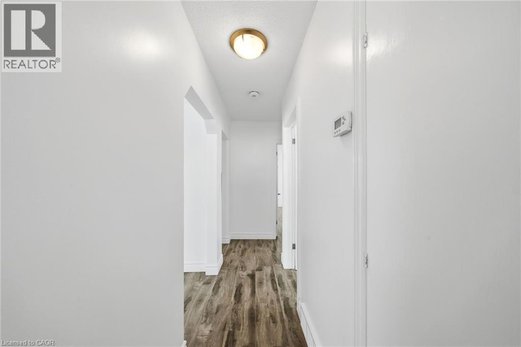 11 Nickerson Avenue, St. Catharines, Ontario  L2N 3L9 - Photo 13 - 40800741