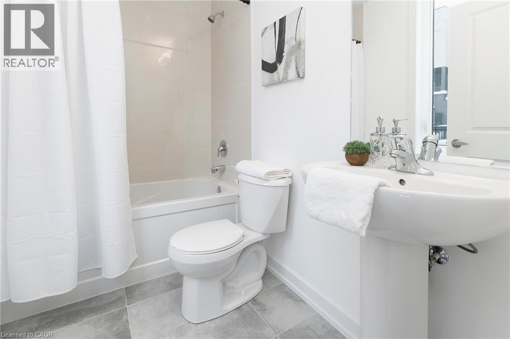 184 Angus Drive Unit# 4, Ajax, Ontario  L1S 0G5 - Photo 13 - 40798977