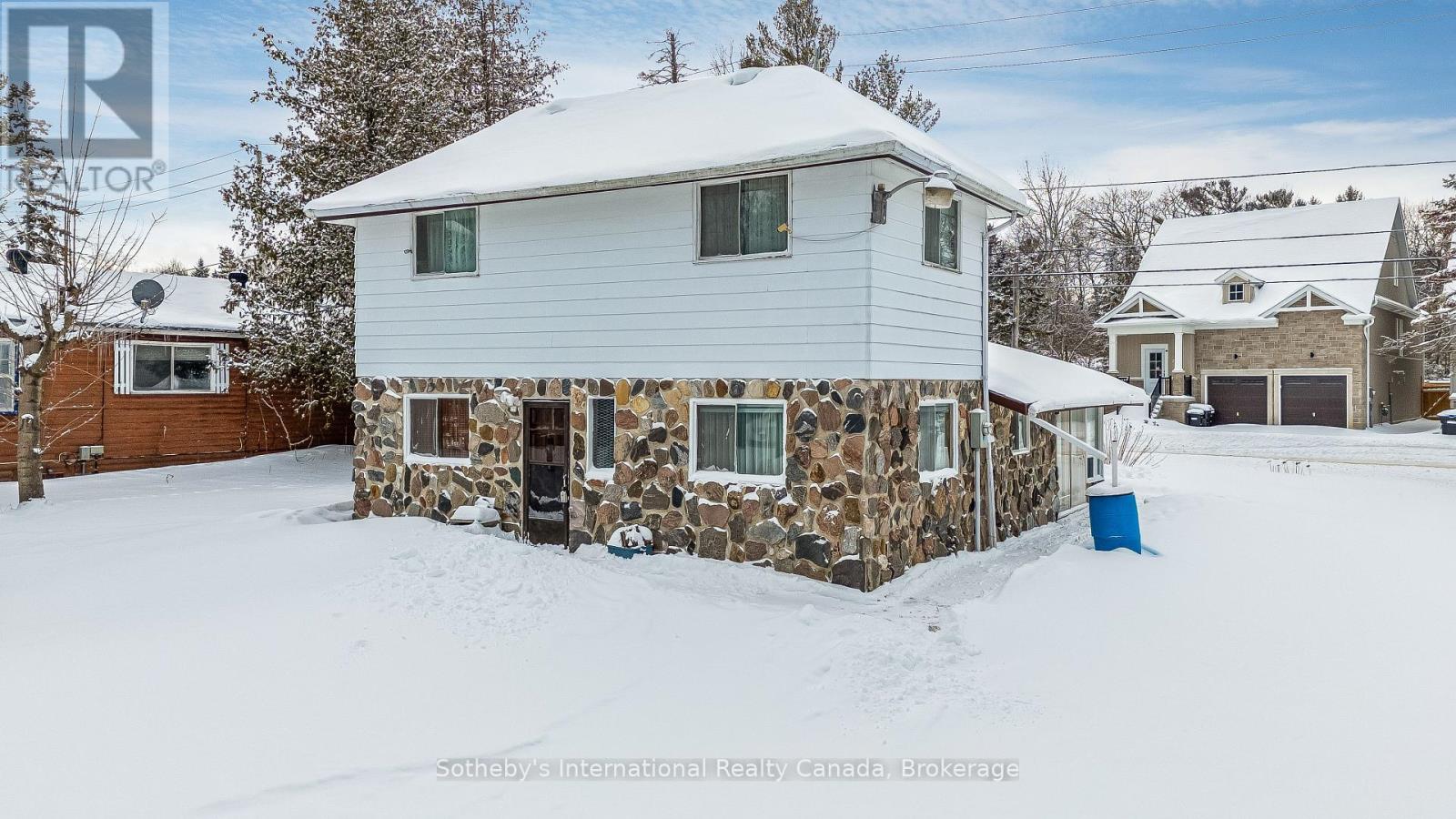 19 62nd Street S, Wasaga Beach, Ontario L9Z 1V5 - Photo 7 - S12731806