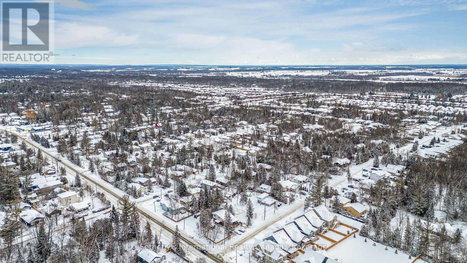 11 62nd Street S, Wasaga Beach, Ontario  L9Z 1V5 - Photo 19 - S12731894