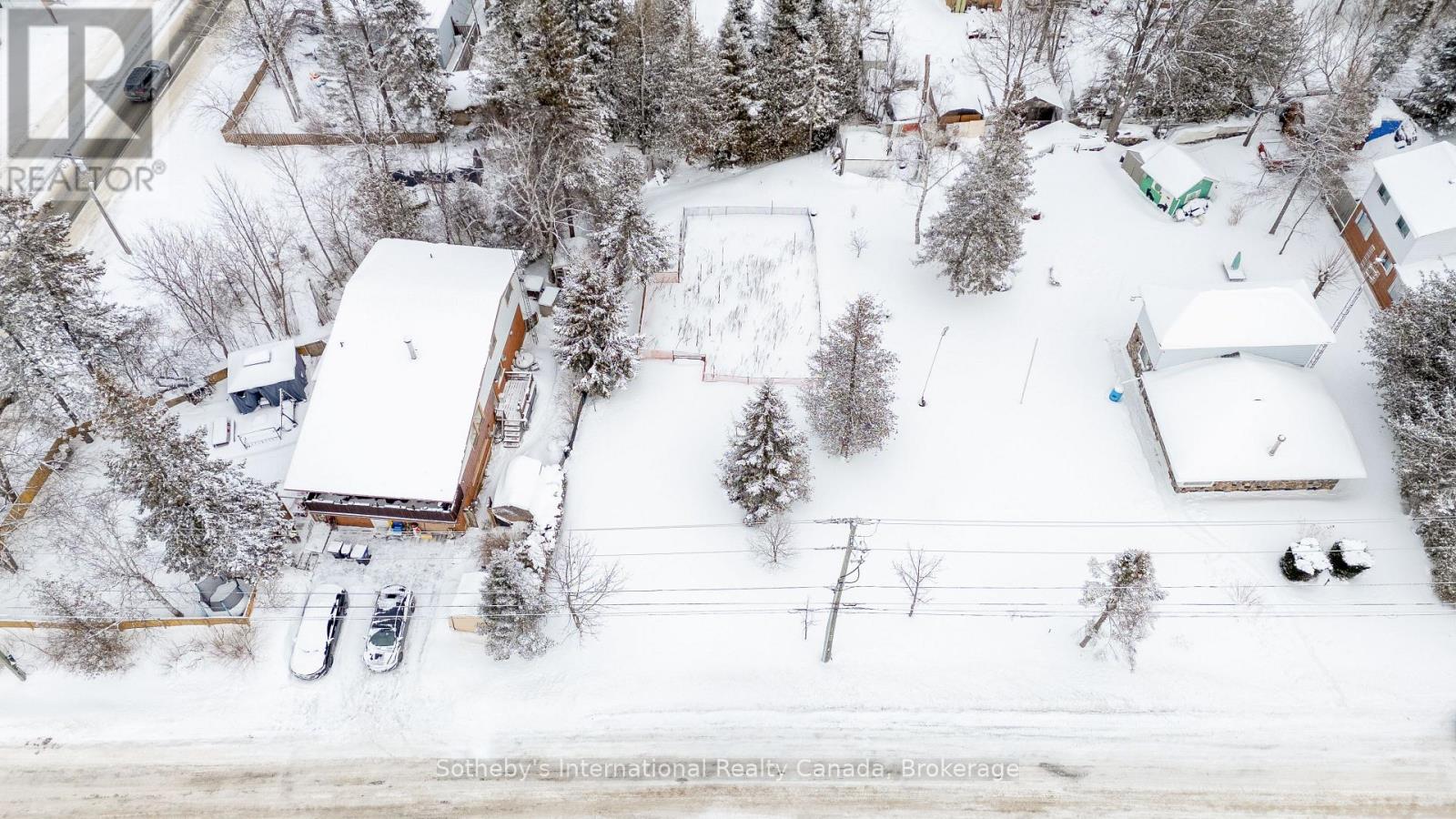 11 62nd Street S, Wasaga Beach, Ontario  L9Z 1V5 - Photo 4 - S12731894