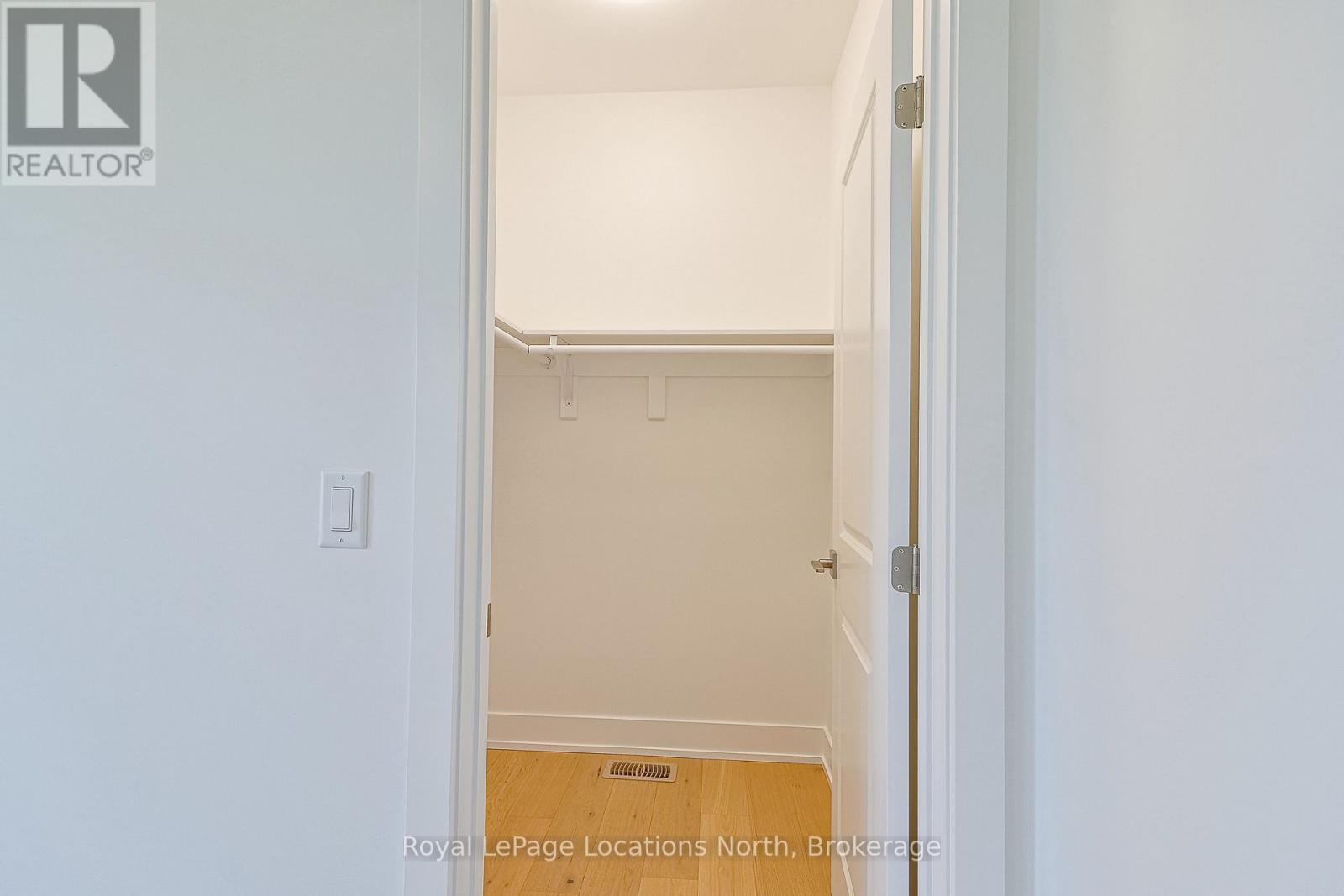 60 52nd Street S, Wasaga Beach, Ontario  L0M 1P0 - Photo 27 - S12731948