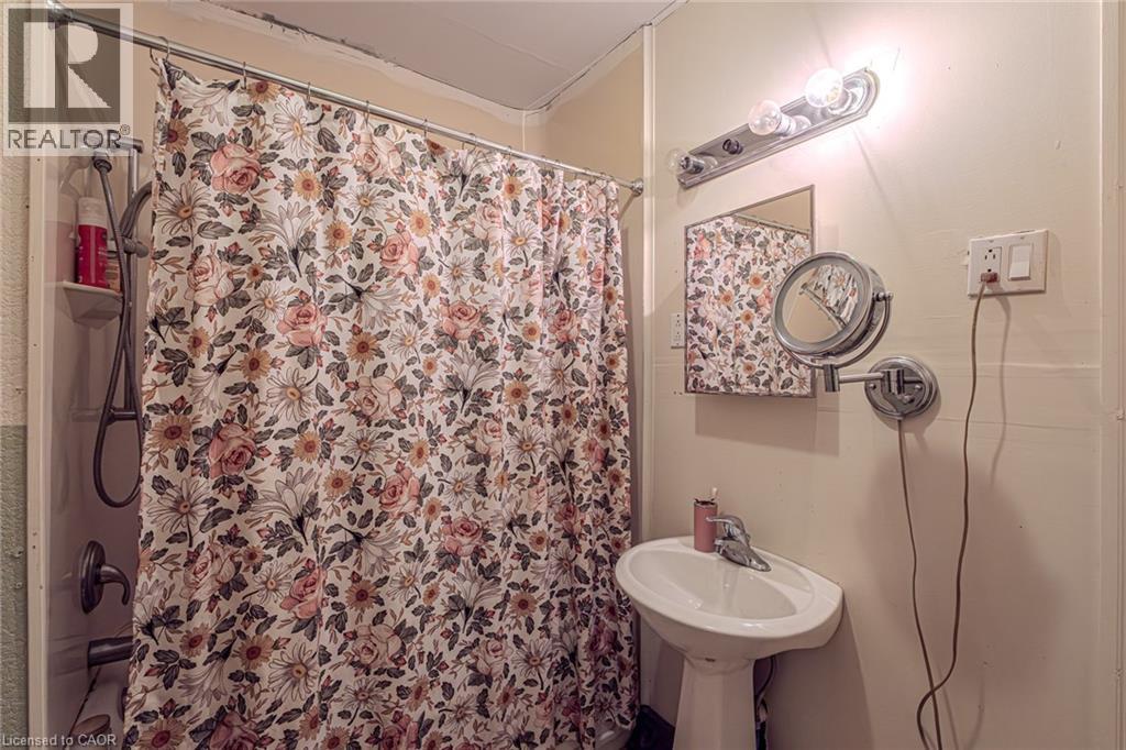 4 Albert Street, Langton, Ontario  N0E 1G0 - Photo 35 - 40801111