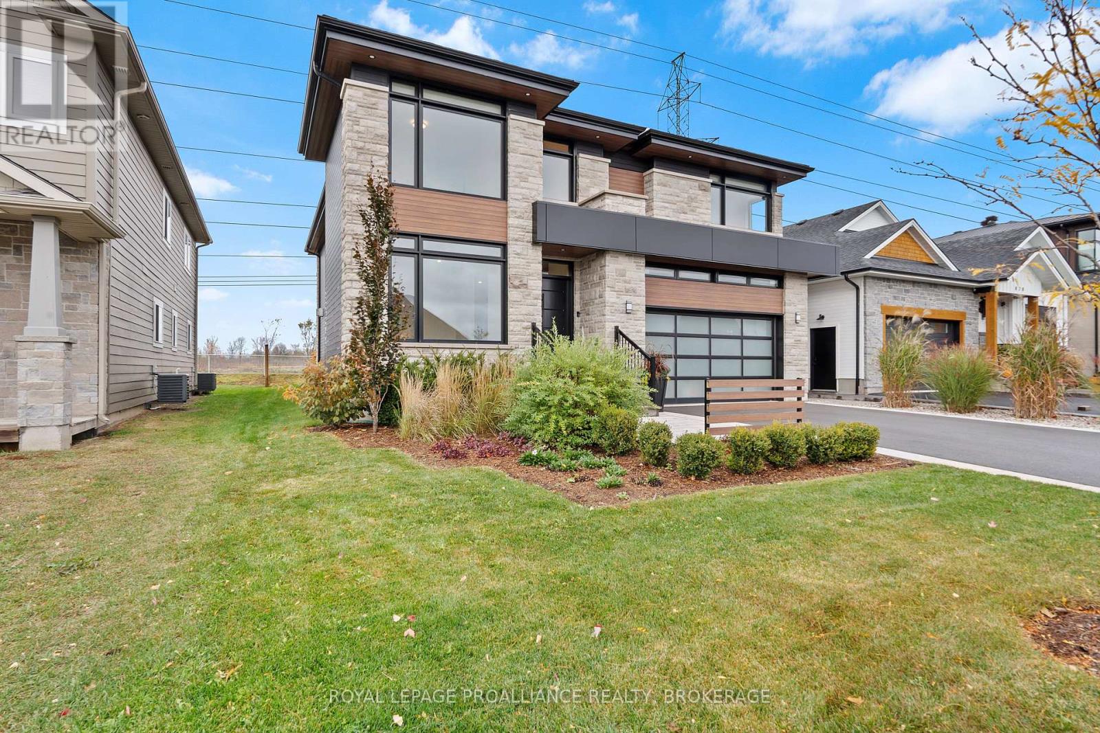 832 Windermere Drive, Kingston, Ontario K7P 0N5 - Photo 2 - X12731950