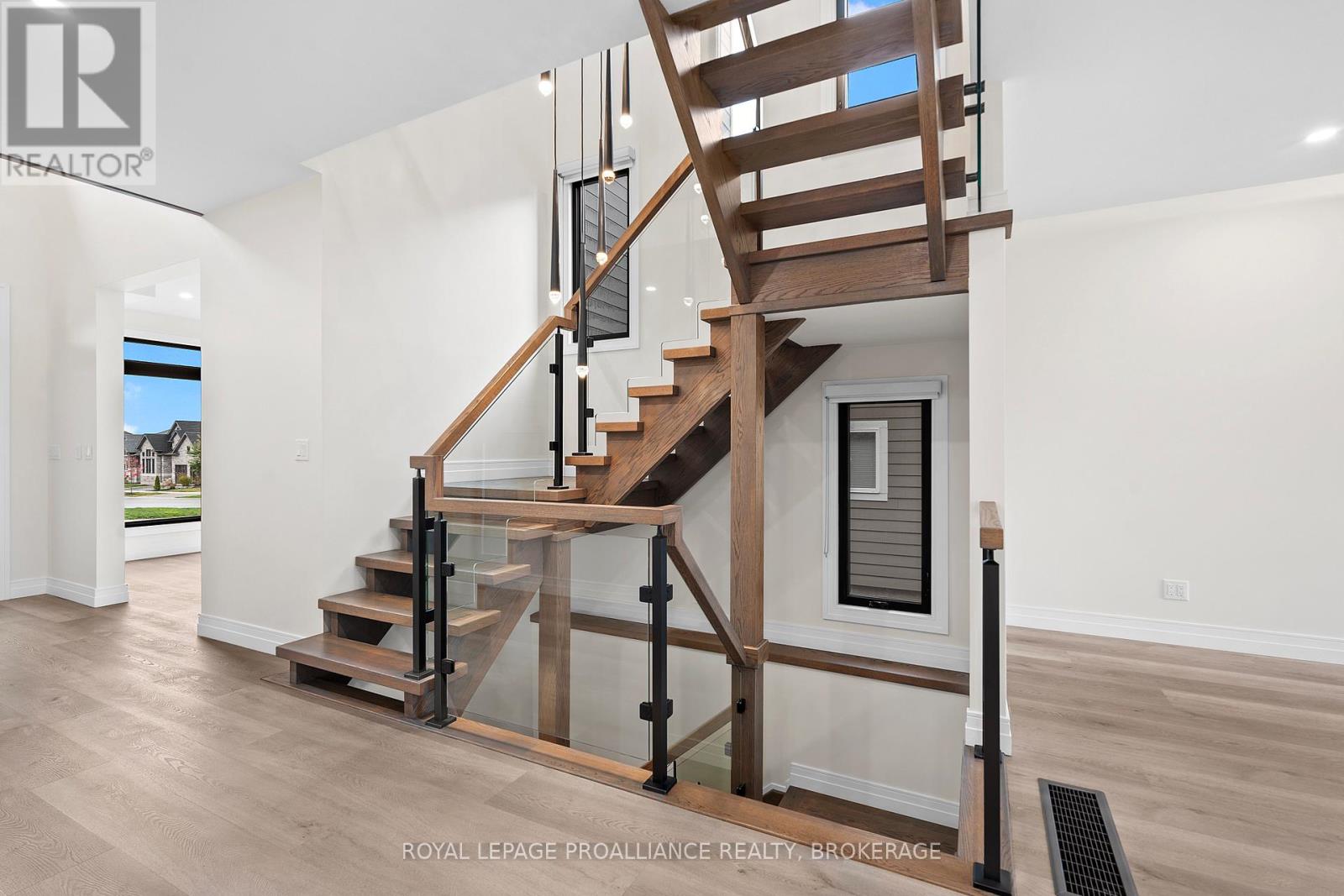 832 Windermere Drive, Kingston, Ontario K7P 0N5 - Photo 22 - X12731950