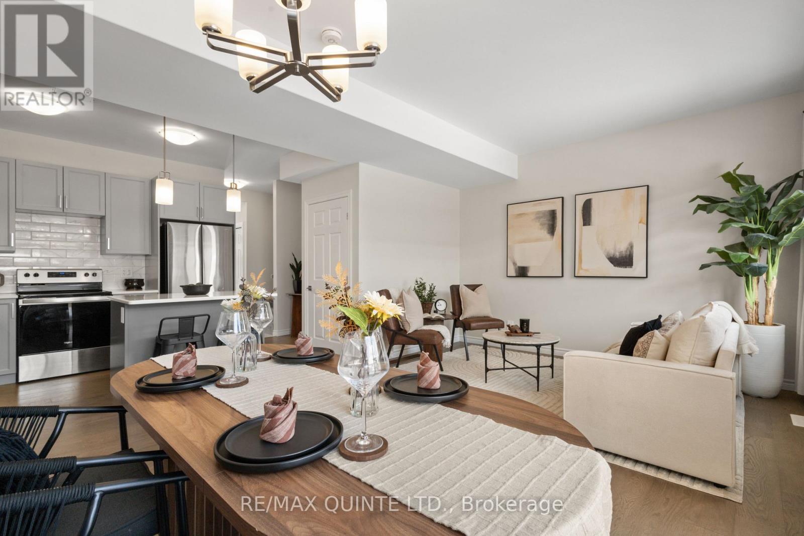 12 Otonabee Street, Belleville (Thurlow Ward), Ontario  K8N 0T3 - Photo 21 - X12731960