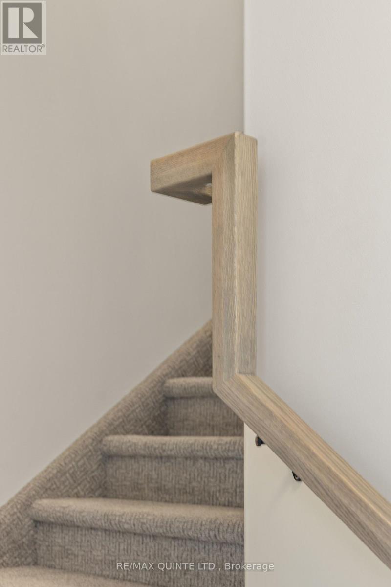 12 Otonabee Street, Belleville (Thurlow Ward), Ontario  K8N 0T3 - Photo 28 - X12731960