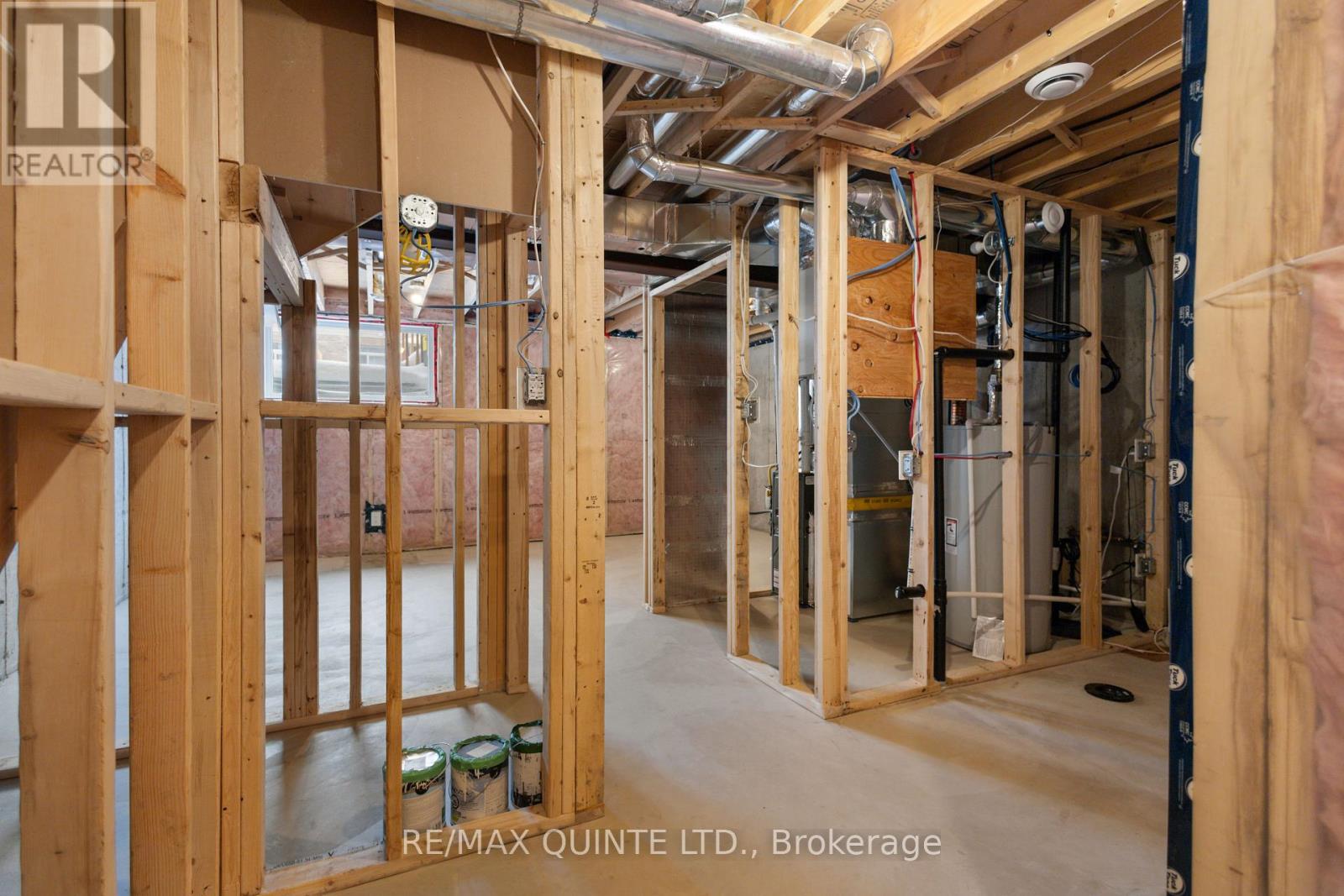 12 Otonabee Street, Belleville (Thurlow Ward), Ontario  K8N 0T3 - Photo 45 - X12731960