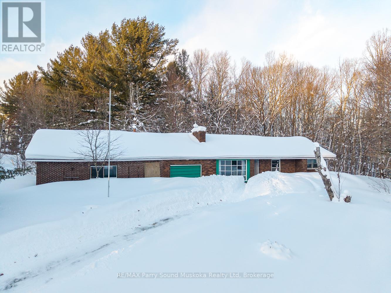 1 OLD CARLING ROAD, Carling, Ontario