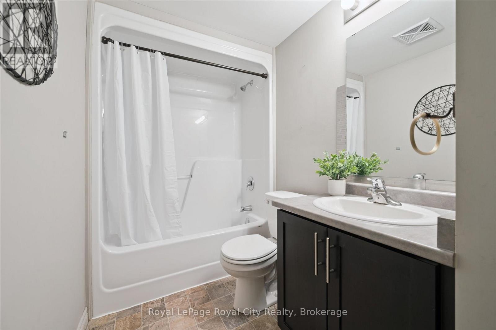 212 - 103 Westminster Crescent, Centre Wellington, Ontario  N1M 0C6 - Photo 20 - X12731958