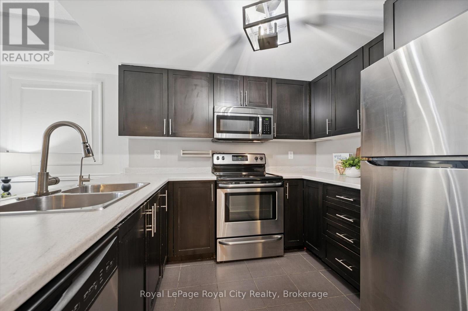 212 - 103 Westminster Crescent, Centre Wellington, Ontario  N1M 0C6 - Photo 9 - X12731958