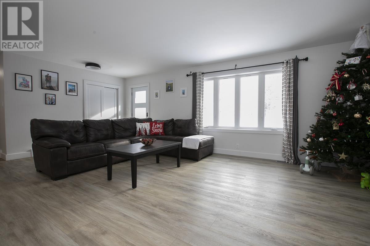 80 Trout Lake Rd, Heyden, Ontario  P6A 0E4 - Photo 13 - SM260174