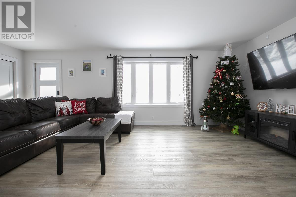 80 Trout Lake Rd, Heyden, Ontario  P6A 0E4 - Photo 14 - SM260174