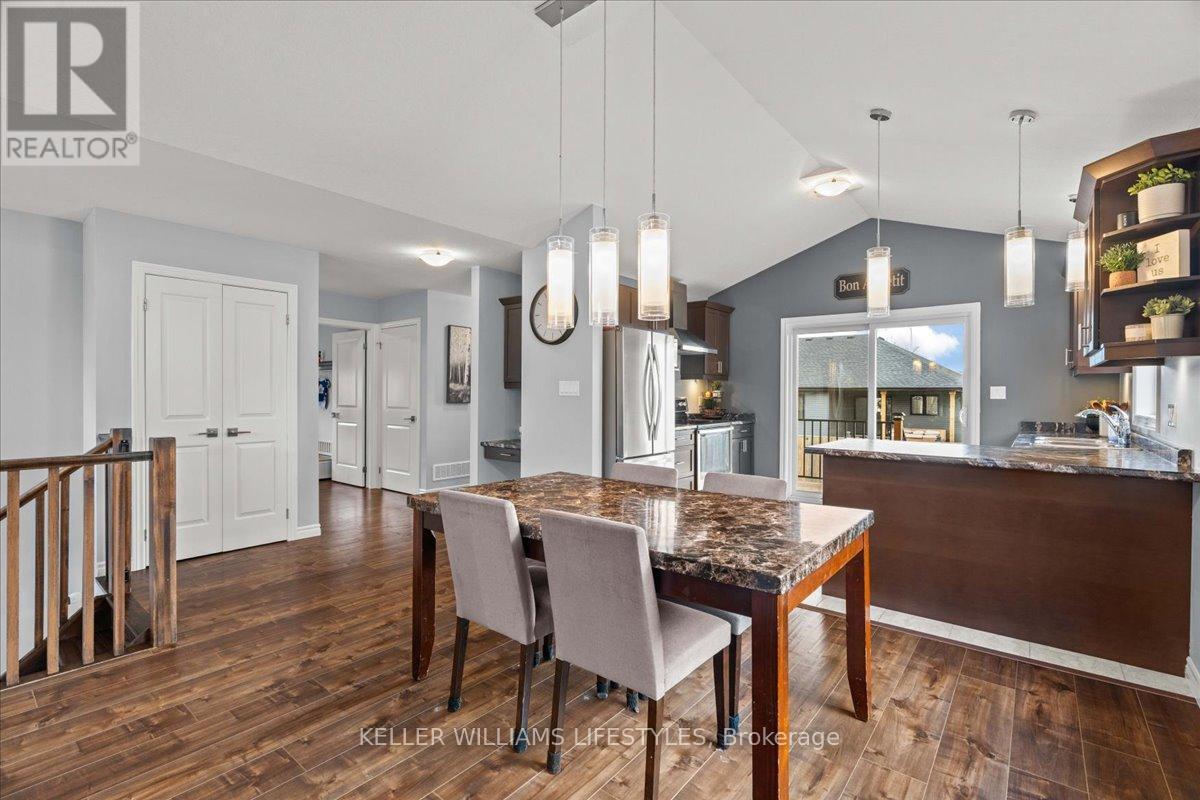 4008 Edward Street, Petrolia, Ontario  N0N 1R0 - Photo 10 - X12731810