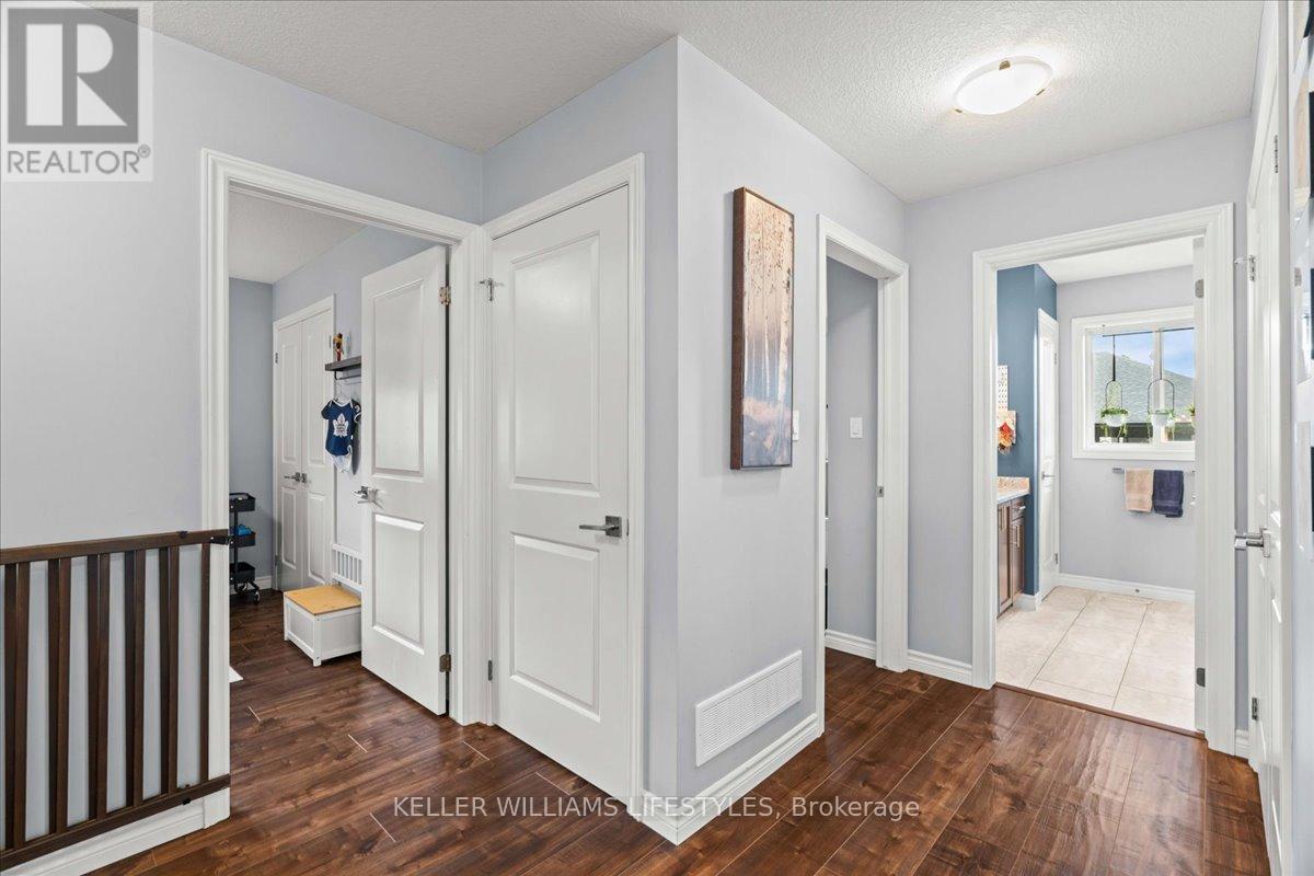 4008 Edward Street, Petrolia, Ontario  N0N 1R0 - Photo 17 - X12731810