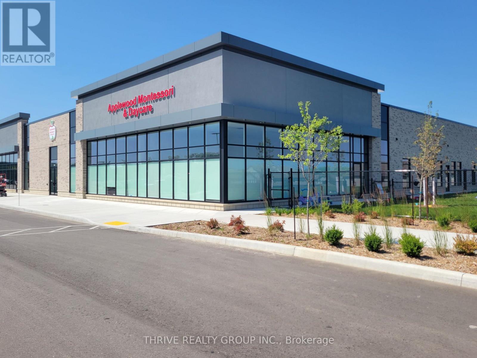 1070 Rest Acres Road, Brant, Ontario  N3L 0B5 - Photo 2 - X12731912