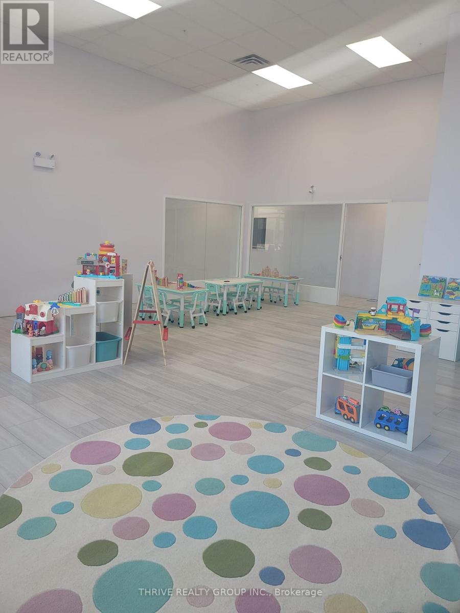 1070 Rest Acres Road, Brant, Ontario  N3L 0B5 - Photo 8 - X12731912