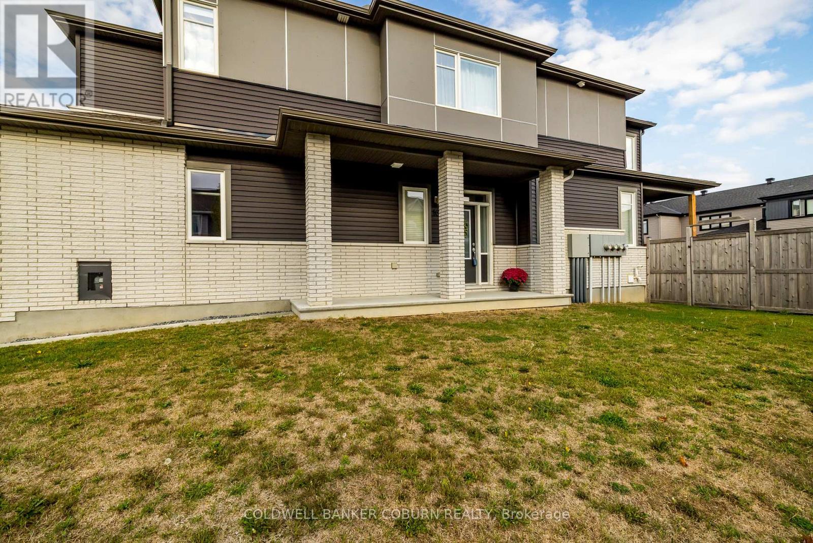 161 Jardiniere Street, Ottawa, Ontario  K2S 2K1 - Photo 4 - X12731832