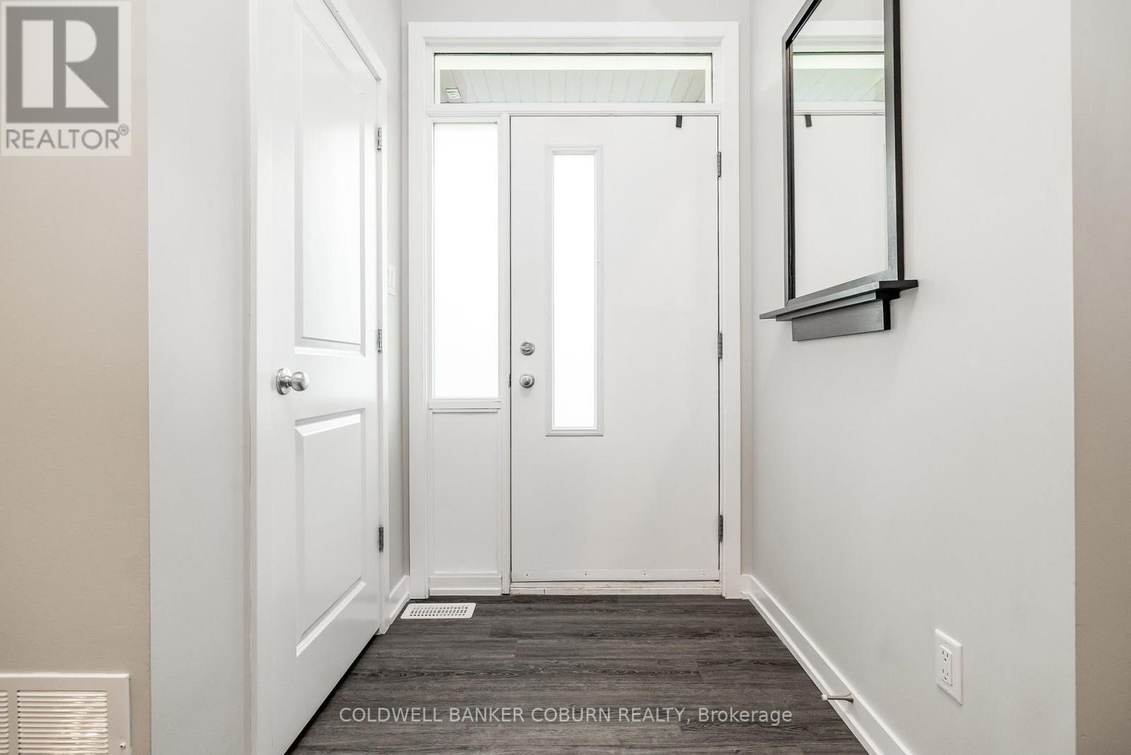 161 Jardiniere Street, Ottawa, Ontario  K2S 2K1 - Photo 9 - X12731832