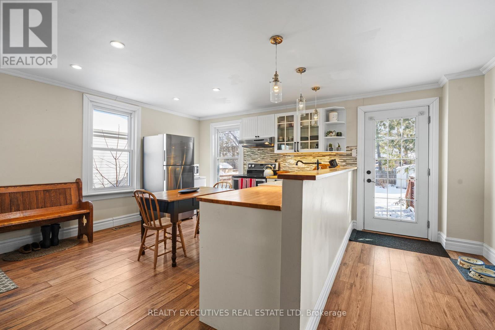 487 Clarence Street, North Dundas, Ontario  K0C 2K0 - Photo 6 - X12731916