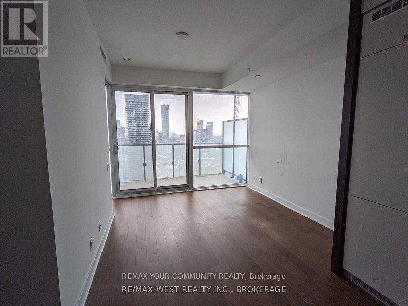 4807 - 15 Grenville Street, Toronto, Ontario  M4Y 0B9 - Photo 3 - C12731792