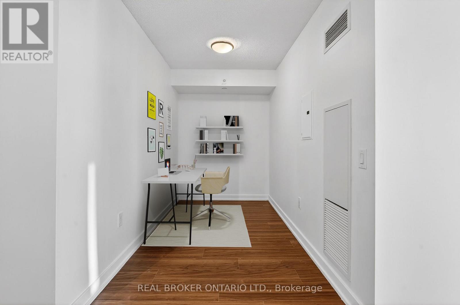 3105 - 85 Queens Wharf Road, Toronto, Ontario  M5V 0J9 - Photo 11 - C12731954