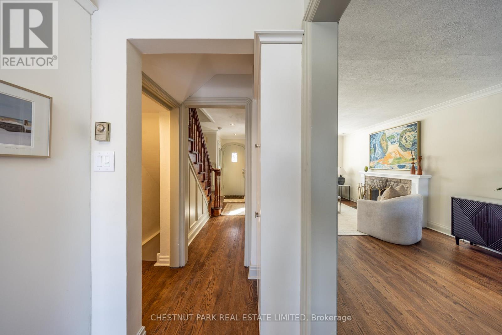 38 Mcrae Drive, Toronto, Ontario  M4G 1R9 - Photo 15 - C12731966