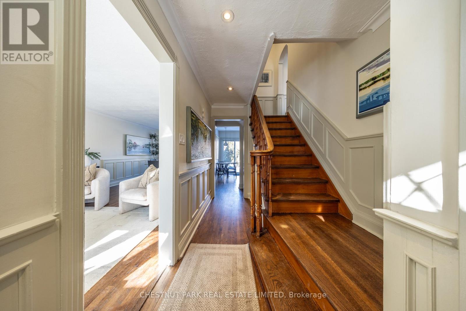 38 Mcrae Drive, Toronto, Ontario  M4G 1R9 - Photo 2 - C12731966