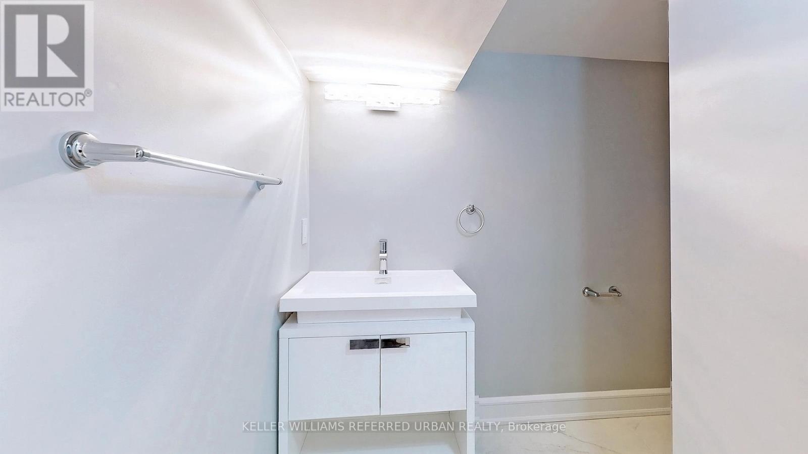 1 - 783 Dufferin Street, Toronto, Ontario  M6H 3K8 - Photo 5 - C12732018