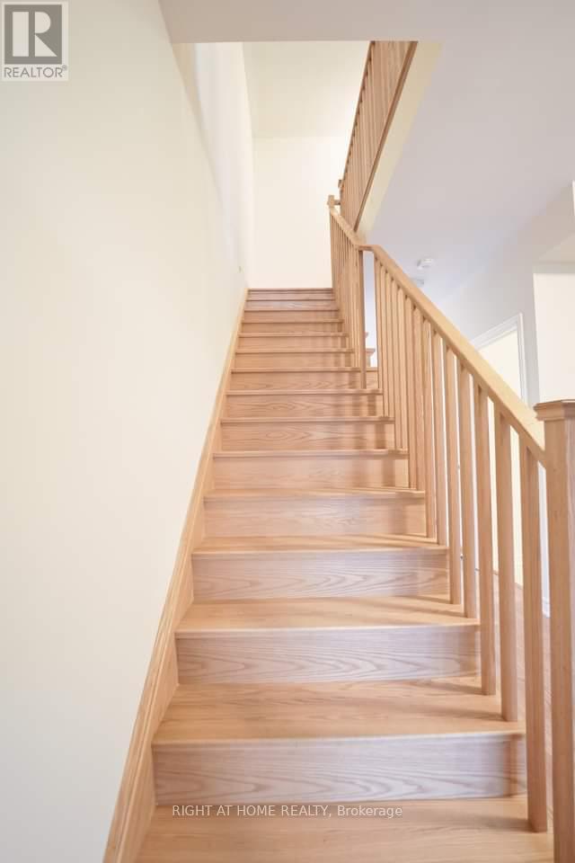 436 Okanagan Path, Oshawa, Ontario  L1H 0B1 - Photo 9 - E12731862