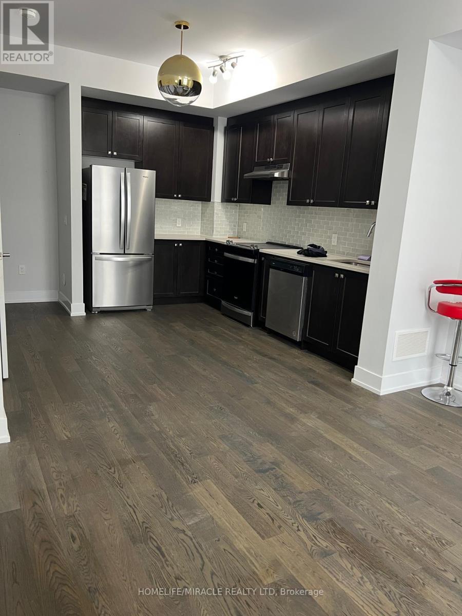 135 - 9580 Islington Avenue, Vaughan, Ontario  L4H 5E8 - Photo 3 - N12731886